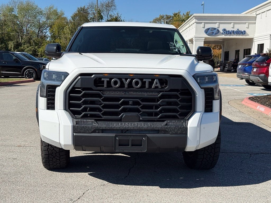 2023 Toyota Tundra Hybrid TRD Pro - 4WD / PANORAMIC SUNROOF
