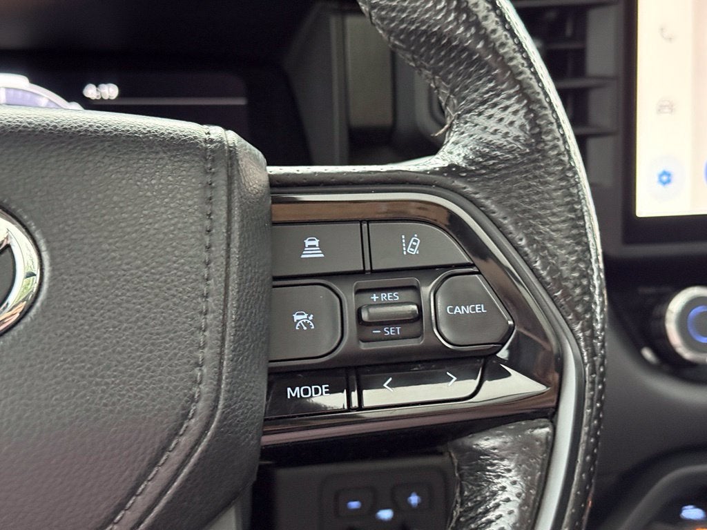 2023 Toyota Tundra Hybrid TRD Pro - 4WD / PANORAMIC SUNROOF / CLEAN CARFAX