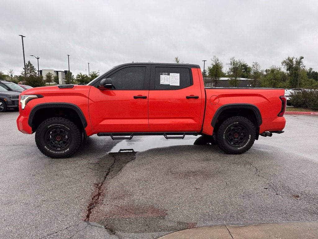 2023 Toyota Tundra Hybrid TRD Pro - 4WD / PANORAMIC SUNROOF / CLEAN CARFAX