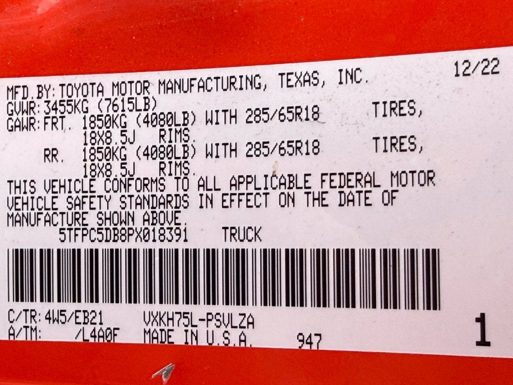 2023 Toyota Tundra Hybrid TRD Pro - 4WD / PANORAMIC SUNROOF / CLEAN CARFAX