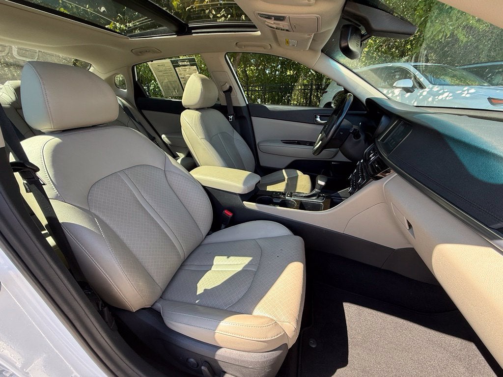 2017 Kia Optima EX - PANORAMIC SUNROOF / CLEAN CARFAX