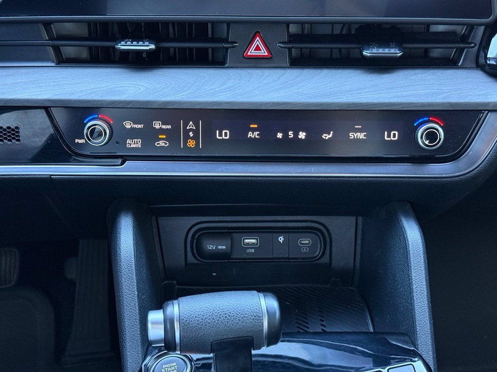 2025 Kia Sportage X-Line - AWD / CARFAX ONE OWNER