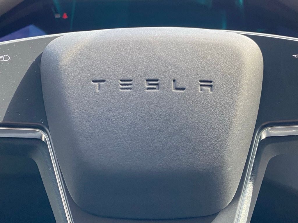 2022 Tesla Model S Plaid