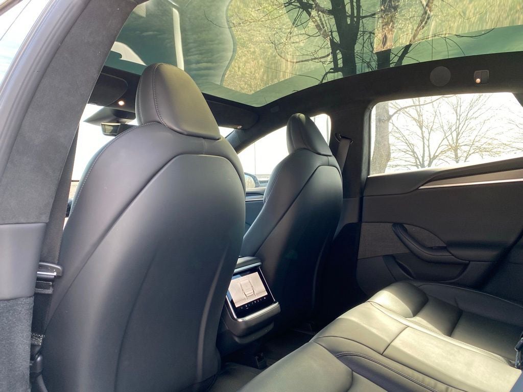 2022 Tesla Model S Plaid