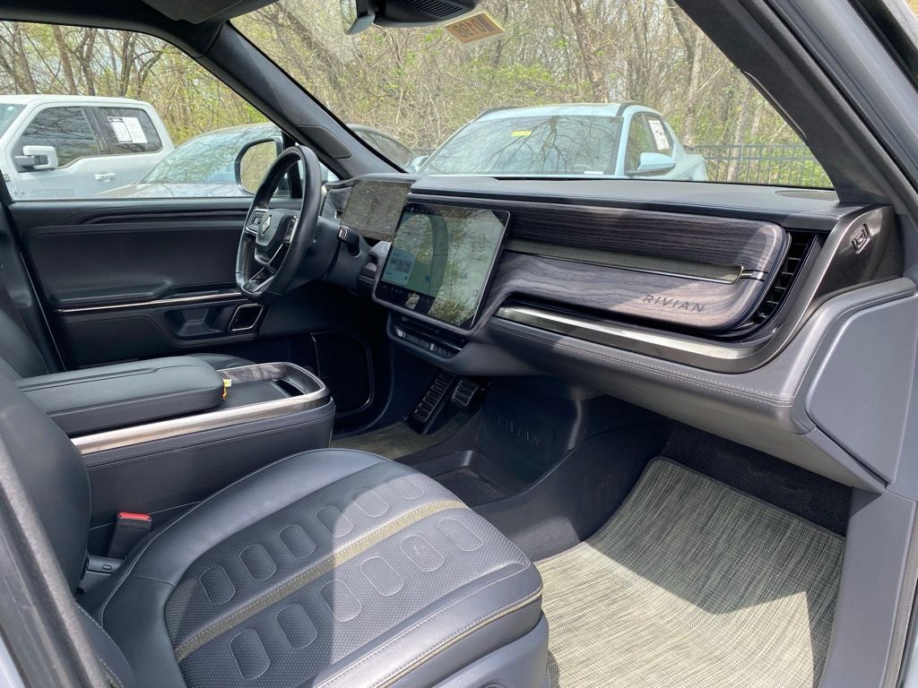 2022 Rivian R1T Adventure