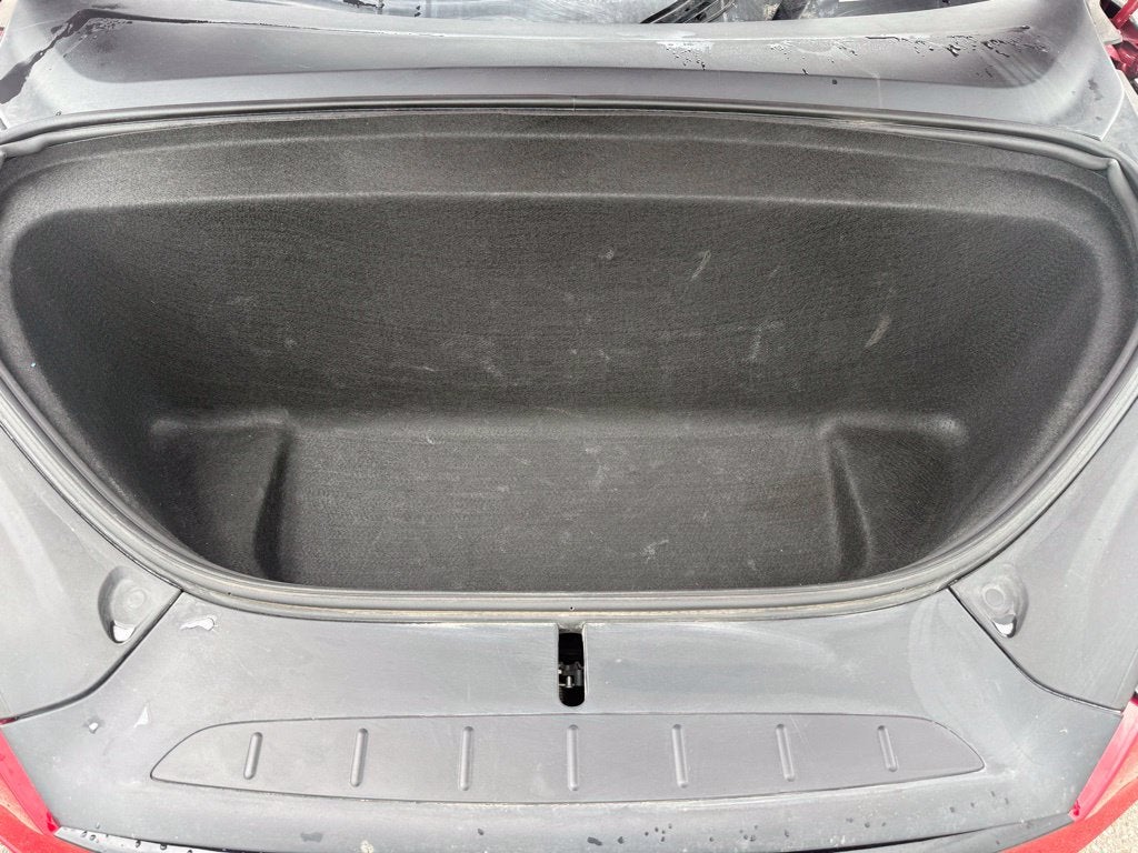 2022 Tesla Model X Base