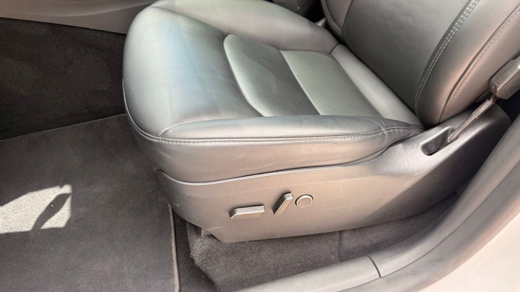 2024 Tesla Model Y Long Range CLEAN CARFAX