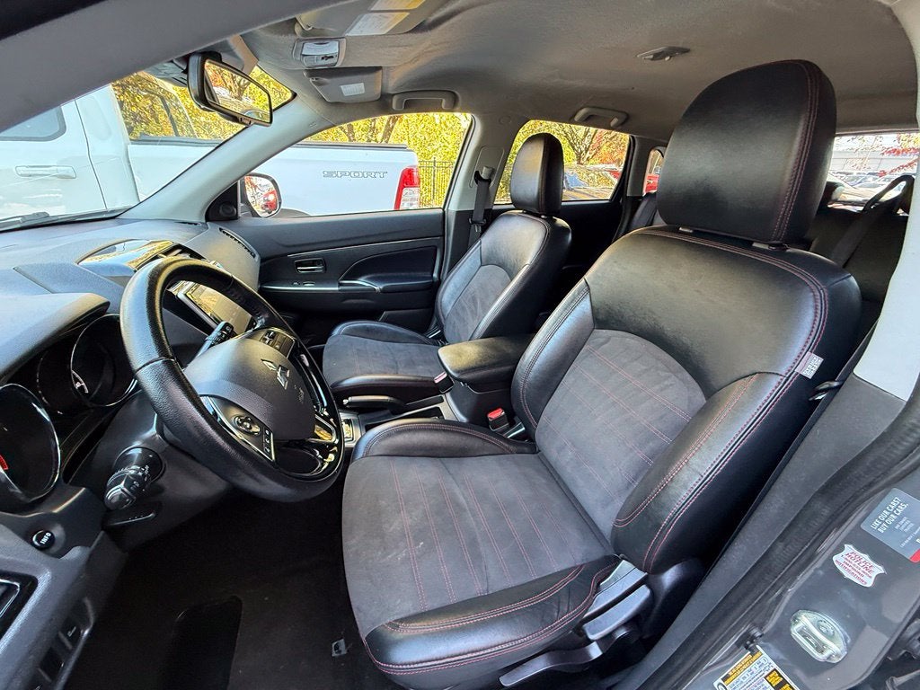 2022 Mitsubishi Outlander Sport 2.0 SE - 4WD / CLEAN CARFAX