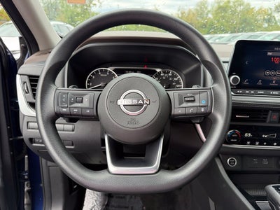 2023 Nissan Rogue SV - AWD / CLEAN CARFAX