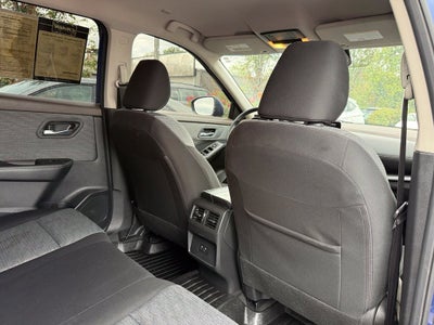 2023 Nissan Rogue SV - AWD / CLEAN CARFAX