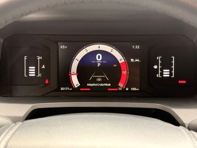 2025 Toyota 4Runner SR5 ONE OWNER CLEAN CARFAX