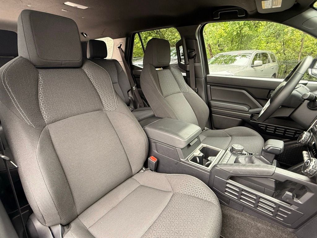 2025 Toyota 4Runner SR5 ONE OWNER CLEAN CARFAX