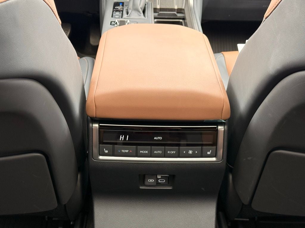 2025 Lexus GX 550 Luxury+