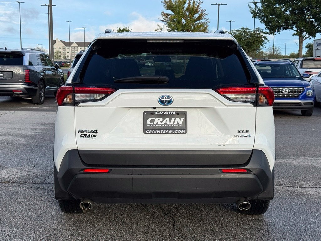 2022 Toyota RAV4 Hybrid XLE - AWD | SUNROOF | CLEAN CARFAX