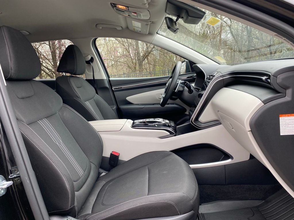 2024 Hyundai Tucson Hybrid Blue Apple CarPlay / Android Auto / Tow Hitch / Heated