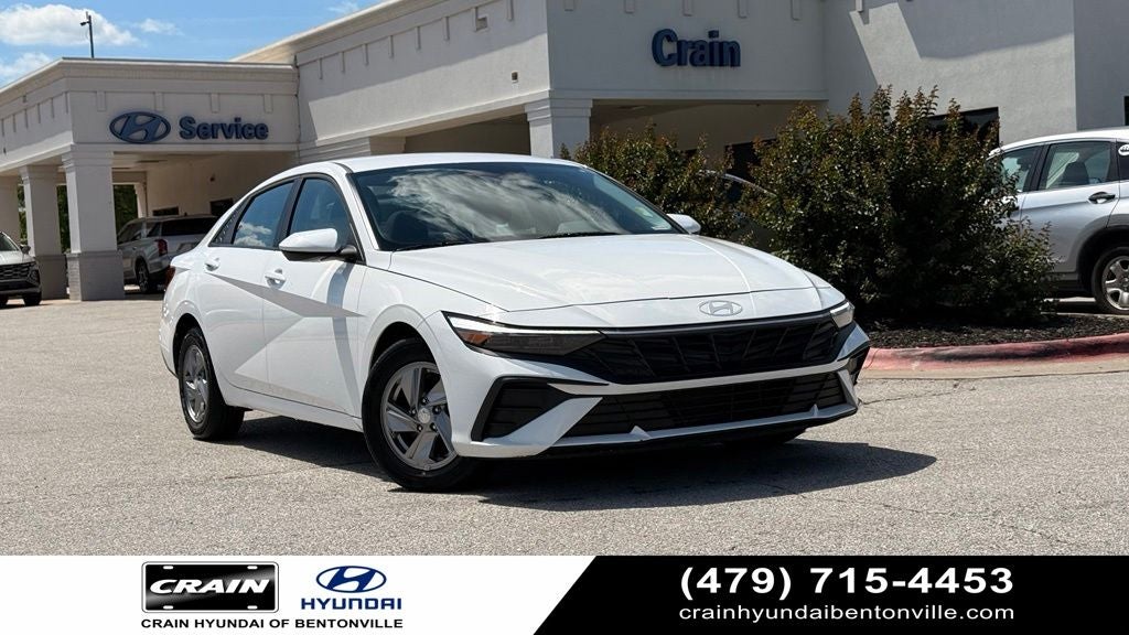 2025 Hyundai Elantra SE