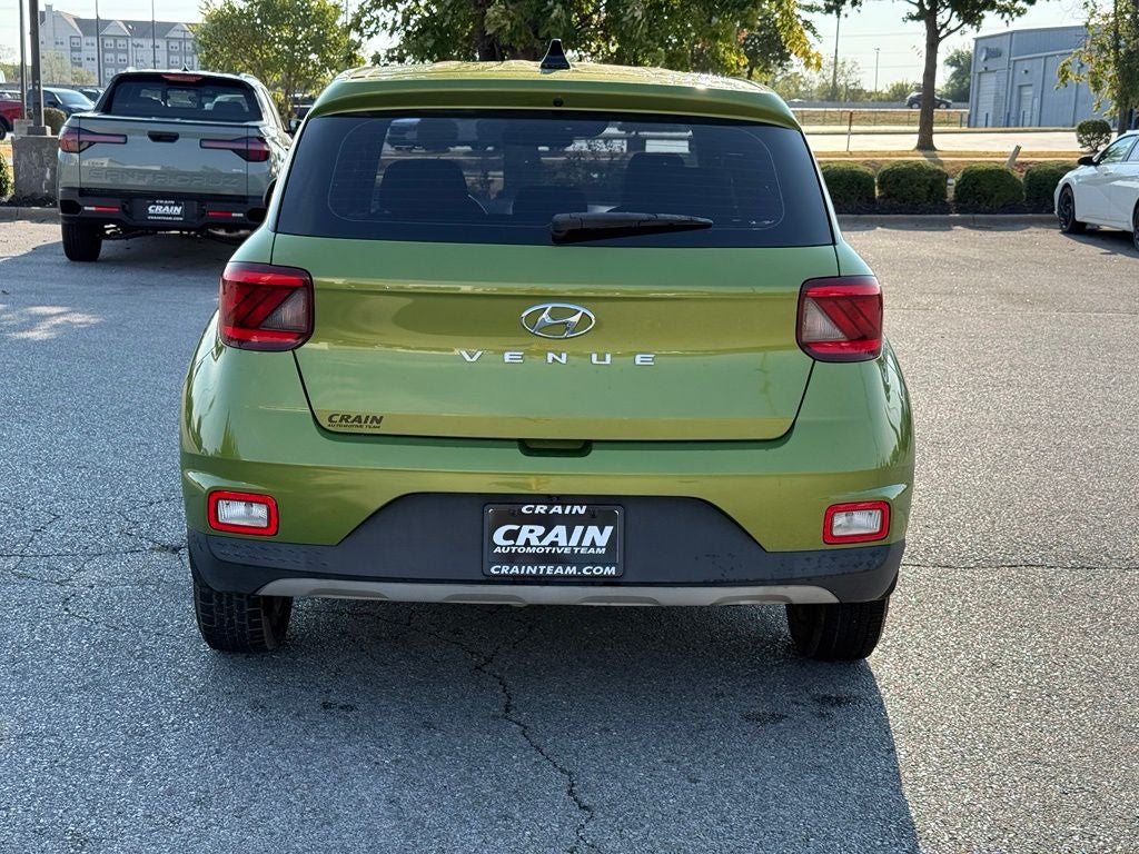 2020 Hyundai Venue SE