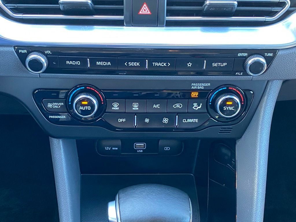 2022 Kia Niro LXS