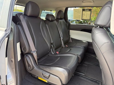 2022 Kia Carnival EX - CARFAX ONE OWNER
