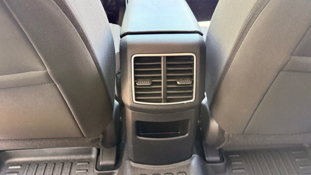 2023 Kia Sportage Hybrid LX LOW MILES