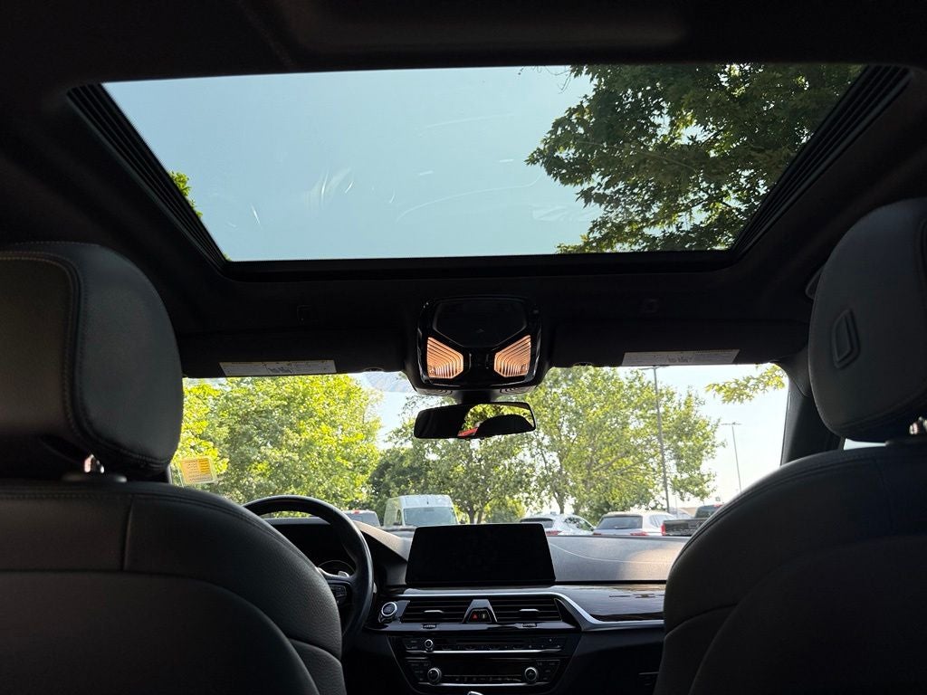 2018 BMW 5 Series 530e xDrive iPerformance