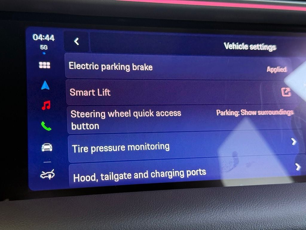 2025 Porsche Macan Electric 4S