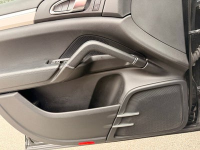2014 Porsche Cayenne GTS CLEAN CAR FAX