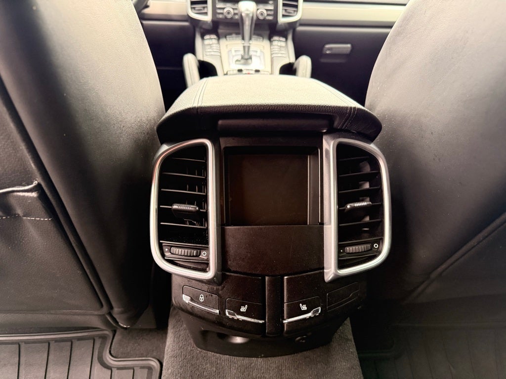 2014 Porsche Cayenne GTS CLEAN CAR FAX