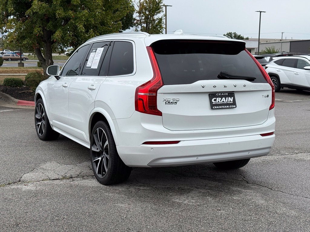 2022 Volvo XC90 T6 Momentum - AWD / PANORAMIC SUNROOF / ONE OWNER