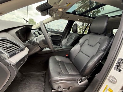 2023 Volvo XC90 B5 Core