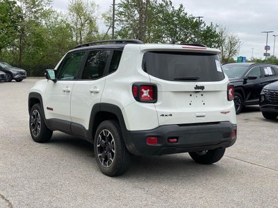 2023 Jeep Renegade Trailhawk