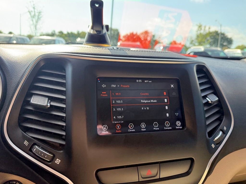 2019 Jeep Cherokee Latitude