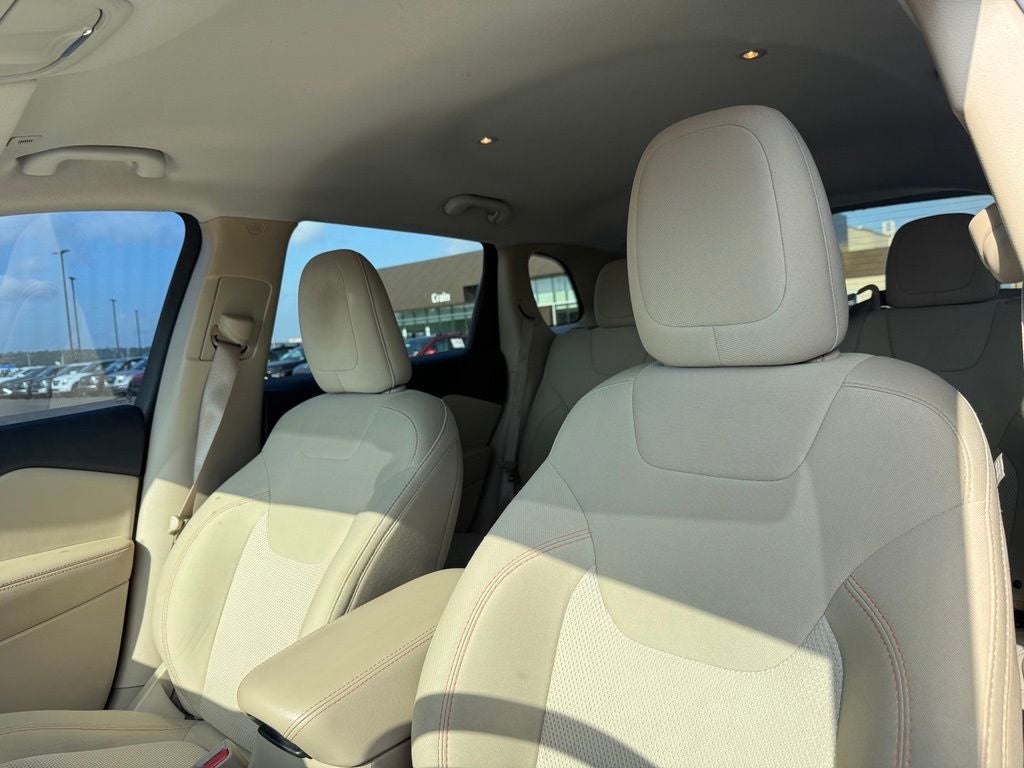 2019 Jeep Cherokee Latitude