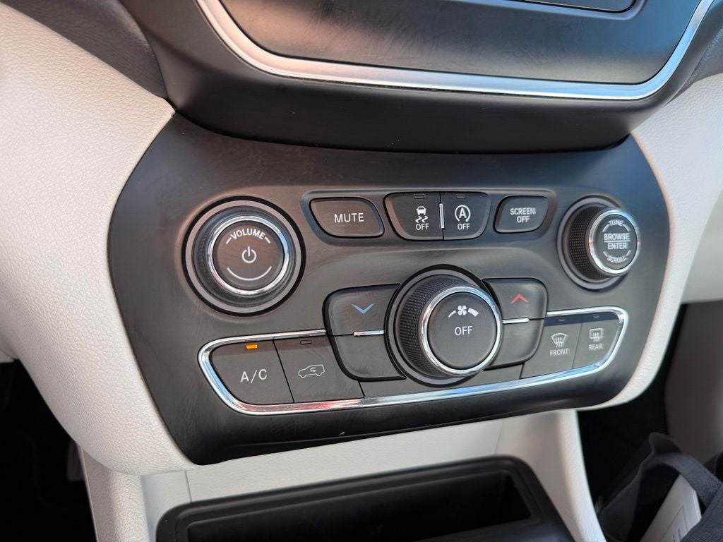 2020 Jeep Cherokee Latitude Plus