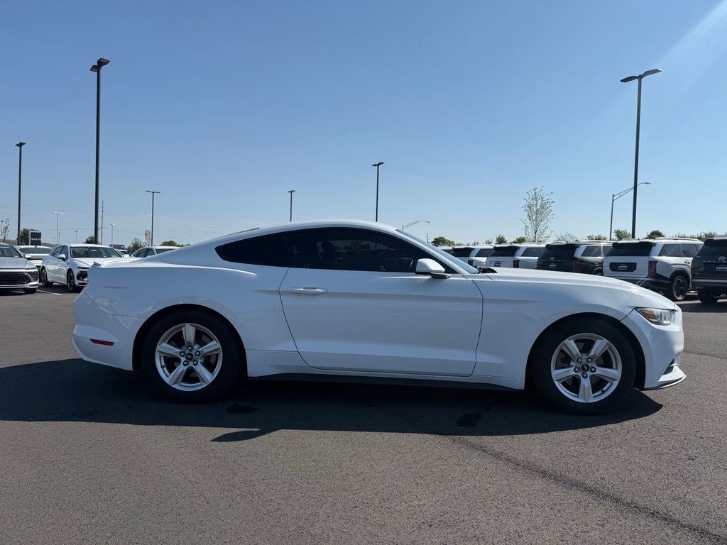 2017 Ford Mustang V6