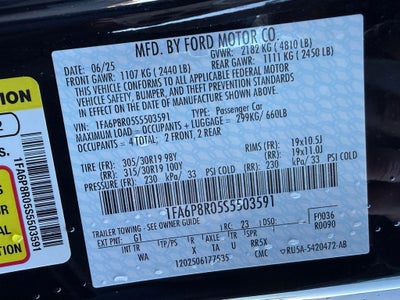 2025 Ford Mustang Dark Horse handling package,appearance pack,recaro seats