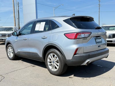 2022 Ford Escape Hybrid SE