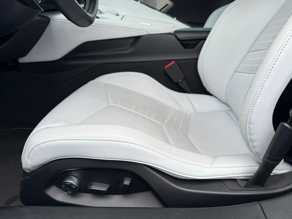 2021 Chevrolet Corvette Stingray 2LT