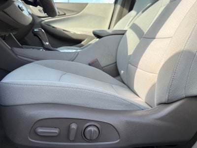 2017 Chevrolet Malibu LT 1LT