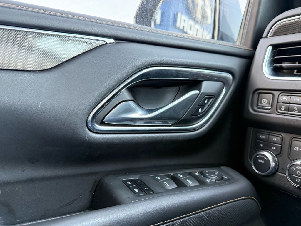 2023 GMC Yukon AT4 TECH PACK,PANO ROOF