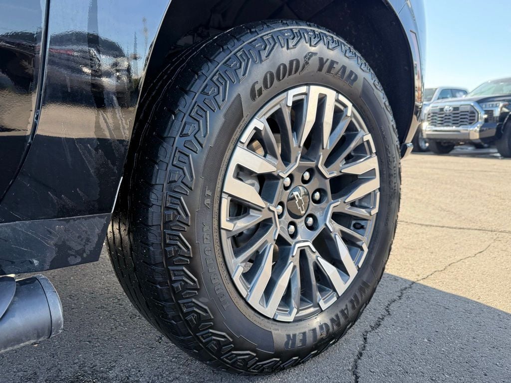 2025 Chevrolet Suburban Z71