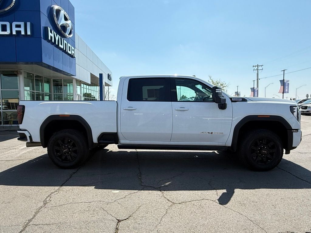2024 GMC Sierra 2500HD AT4