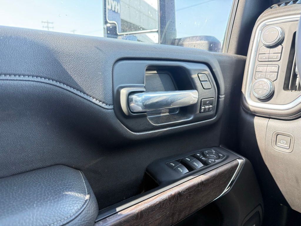 2023 GMC Sierra 2500HD Denali