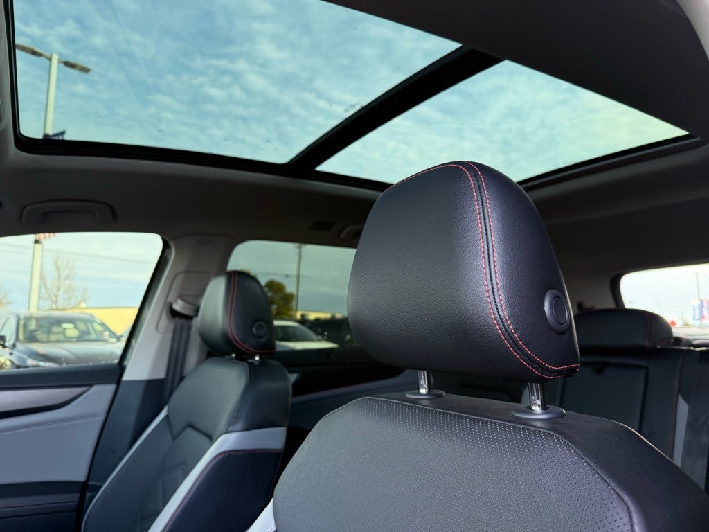 2024 Volkswagen Atlas 2.0T Peak Edition SE w/Technology lifted, wheels, tires