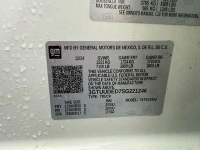 2025 GMC Sierra 1500 SLT