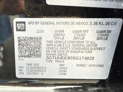2025 GMC Sierra 1500 AT4