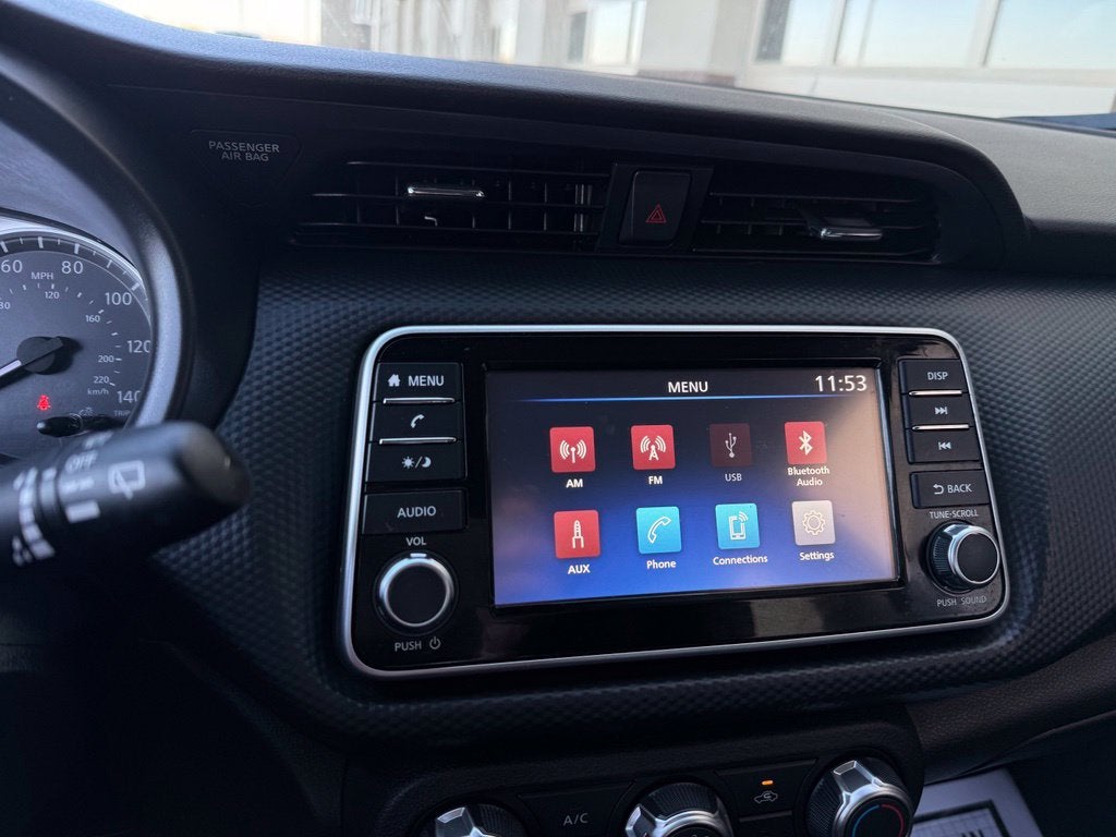 2025 Nissan Kicks Play S