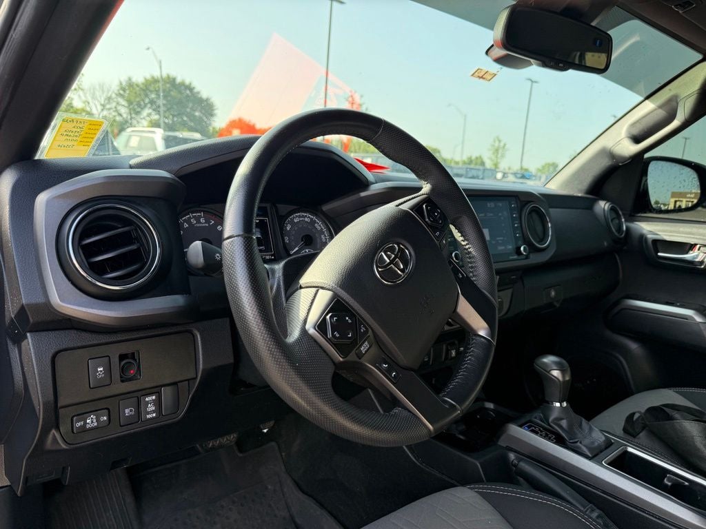 2022 Toyota Tacoma TRD Off-Road V6
