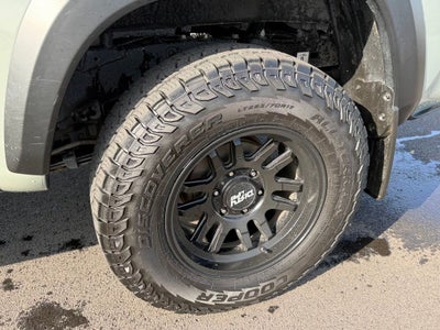 2022 Toyota Tacoma TRD Off-Road V6