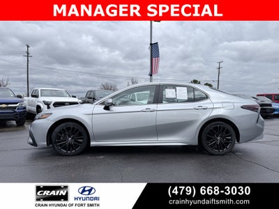 2024 Toyota Camry SE